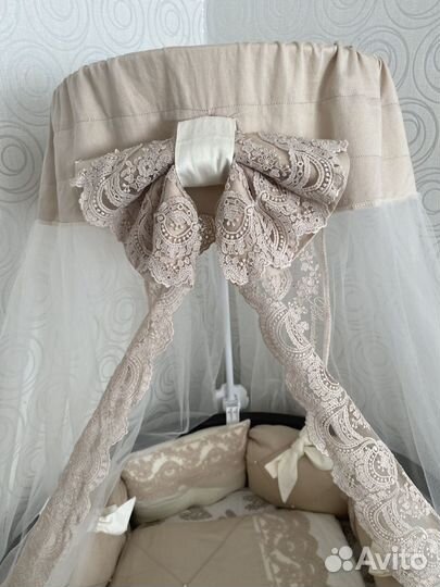 Бортики с балдахтном