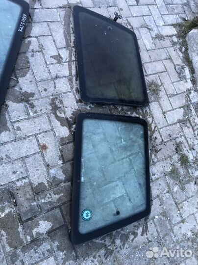 Стекло на Dodge Chrysler Voyager