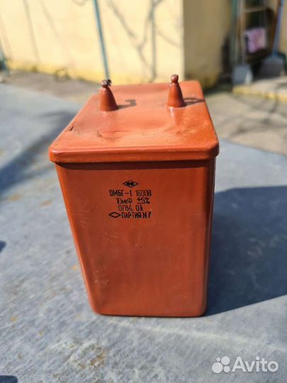 Электроконденсаторы км