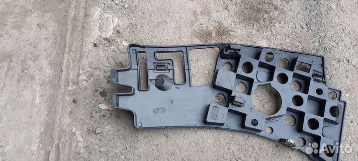 Кронштейн бампера пер. П. Peugeot 3008/2014