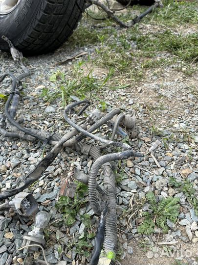 Блок предохранителей подкапотный cruiser 80