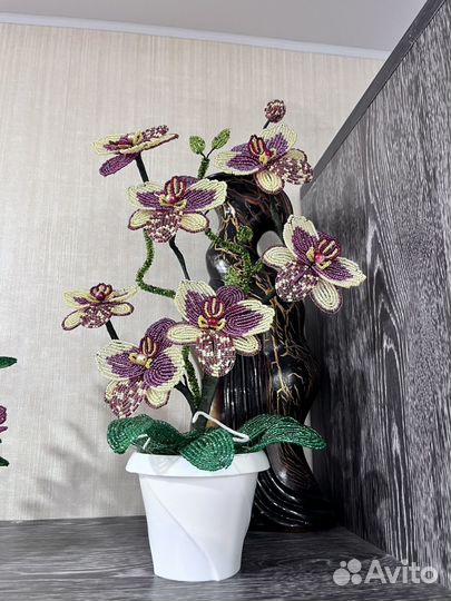 Цветы из бисера