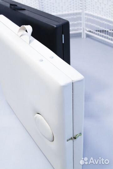 Массажный стол