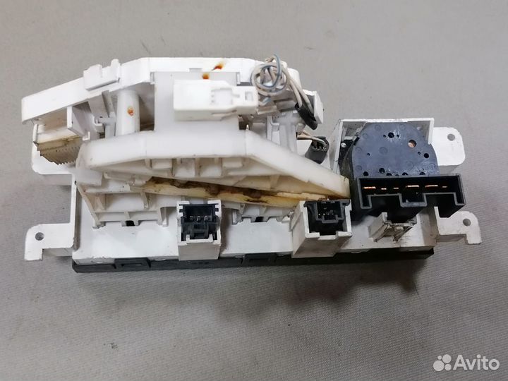 Блок управления отопит. Nissan Almera N15 1995-00