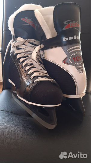 Коньки хоккейные