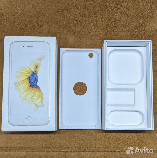 Коробки от iPhone 6S, 8, X