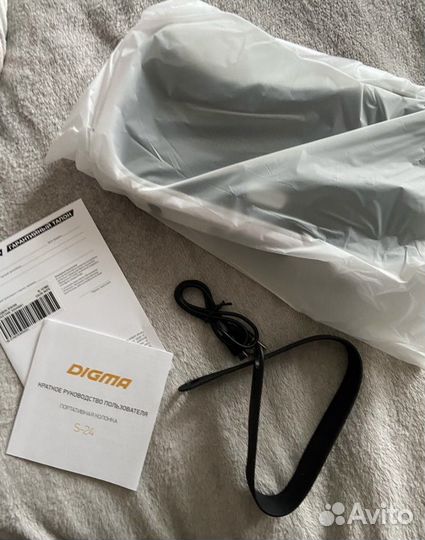 Колонка портативная S-24 USB 3000mA новая