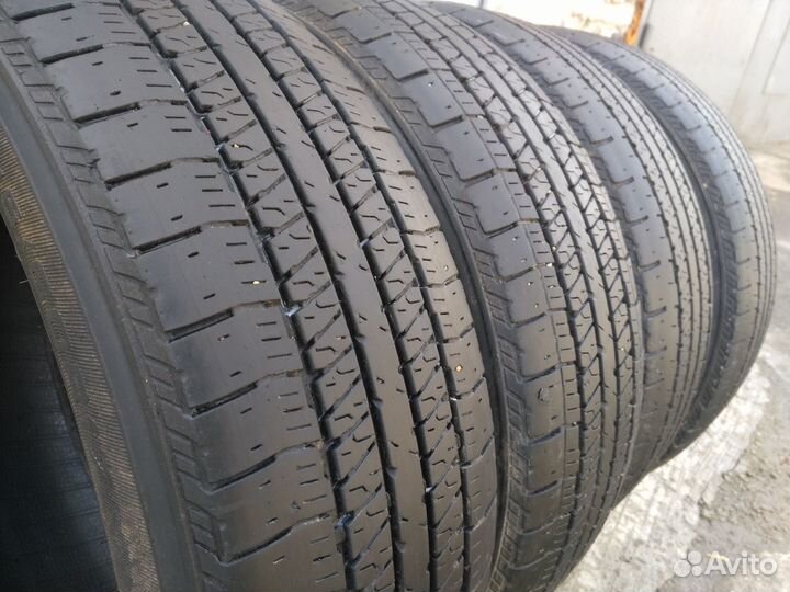 Triangle TR257 215/60 R17 96H
