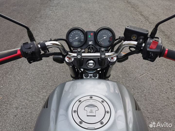 Honda cbf 600