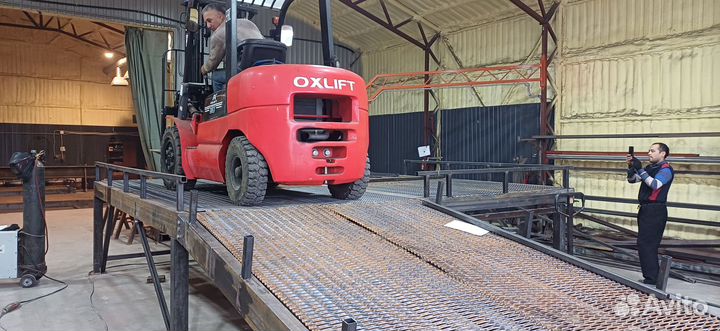 Наклонная платформа (трап, аппарель) г/п 7,0 тонн