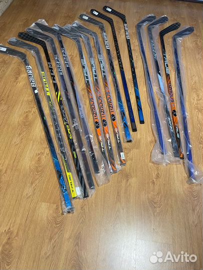 Клюшки хоккейные новые