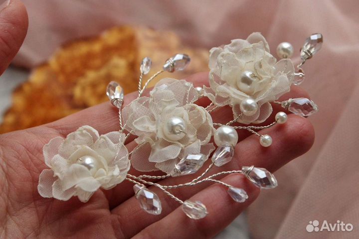 Гребень и шпилька ручной наботы для невесты