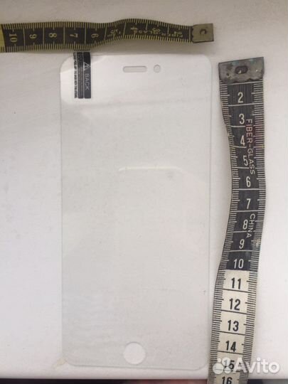 Защитное стекло на iPhone