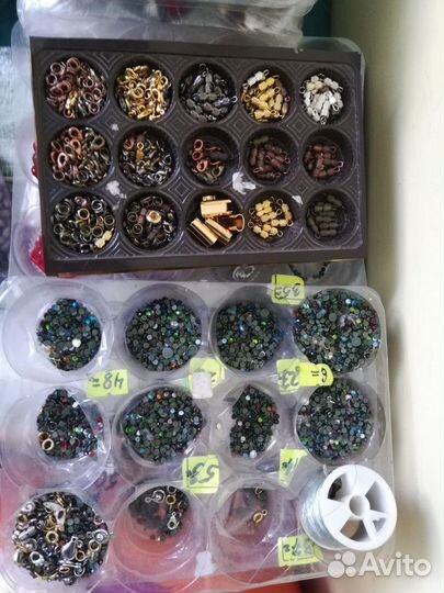 Бисер, бусики, стразы, паетки