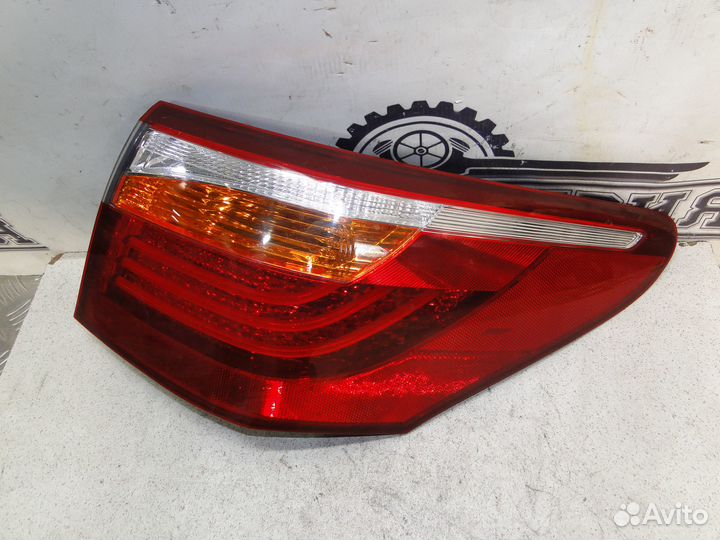 Фонарь задний правый Lexus LS460 2011 4.6