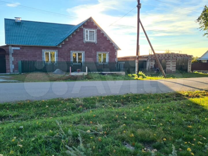 Дом 135 м² на участке 14 сот.