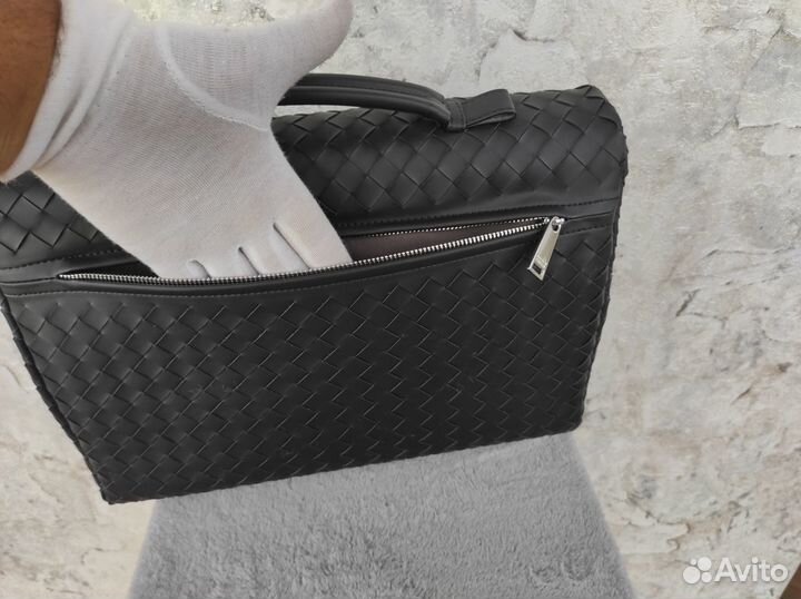 Мужской деловой портфель bottega veneta