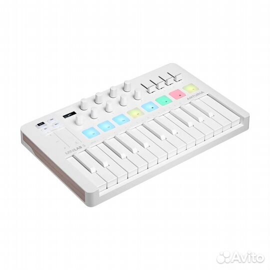 Arturia MiniLab3 Alpine White midi Key. (Новый)