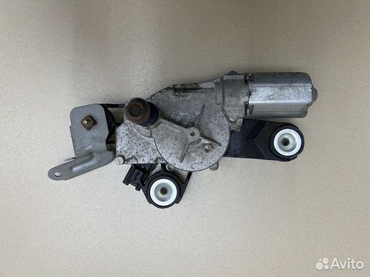 Моторчик стеклоочистителя задний Mazda 3 (BK)