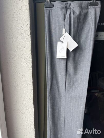 Классический костюм