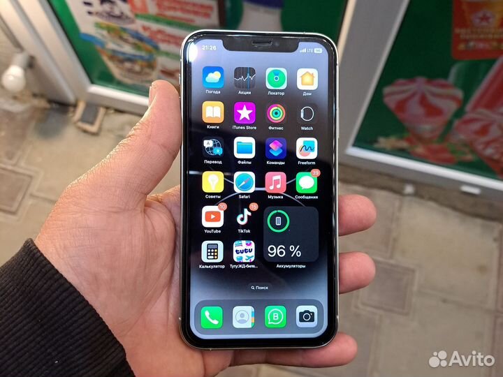 iPhone Xr, 128 ГБ