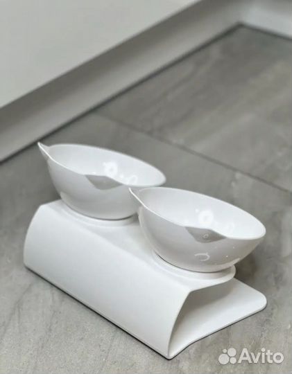 Миски для кошек и собак мелких пород