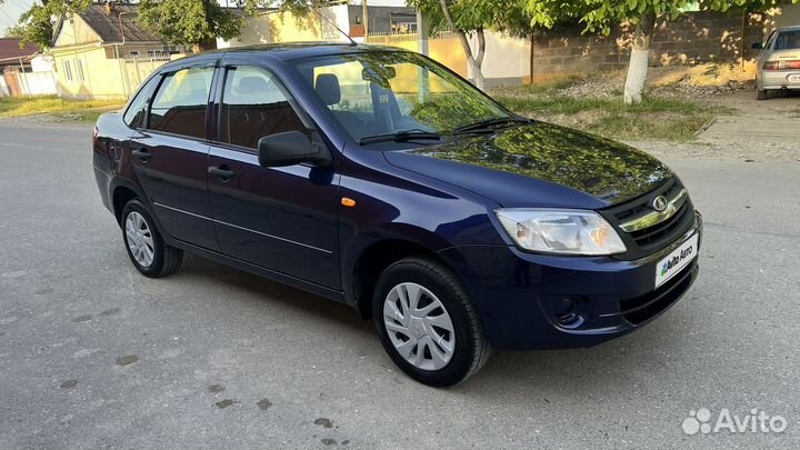 LADA Granta 1.6 AT, 2012, 108 077 км