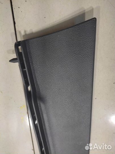 Накладка(пластик) салона передняя левая нижняя