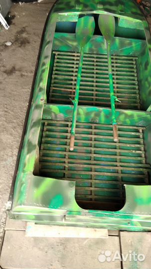 Лодка Романтика