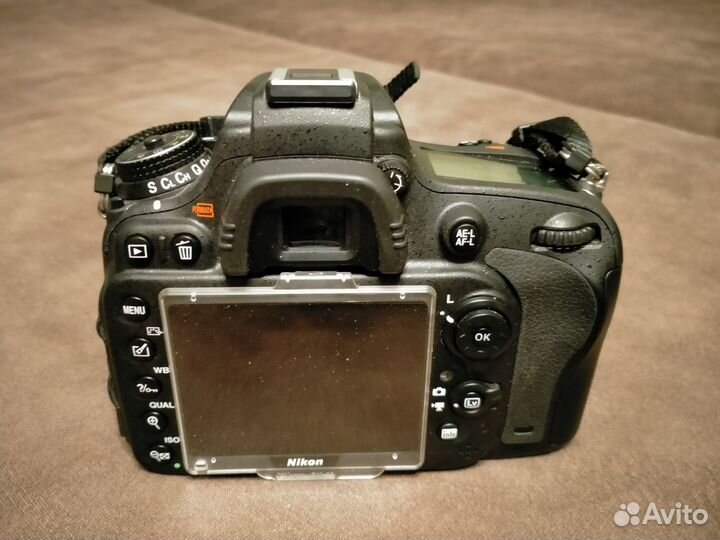 Продам фотоаппарат Nikon D610