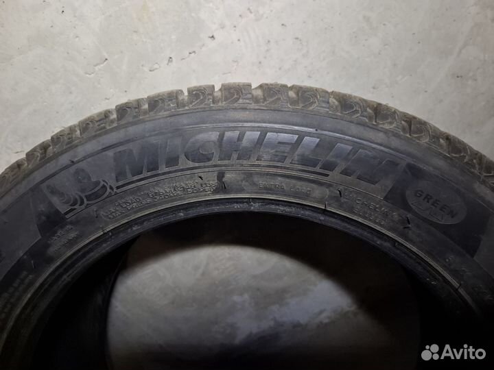 Michelin X-Ice North 2 255/50 R19