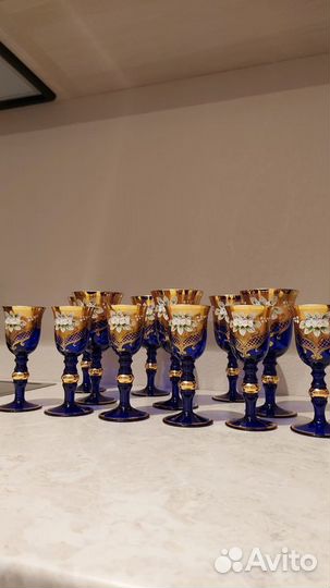 Бокалы для вина и рюмки роккоко