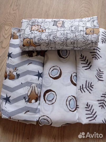 Муслиновые пеленки 130х130см новые 3+1