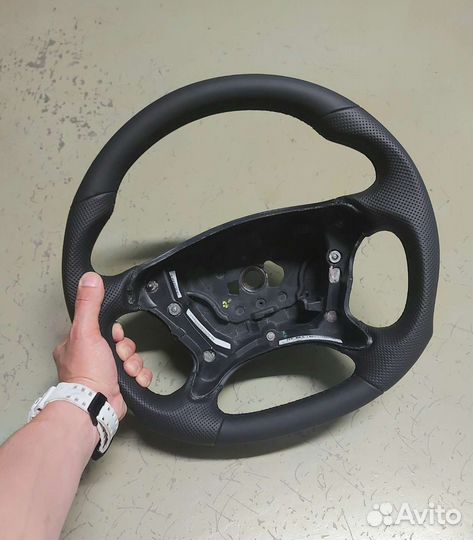 Руль Mercedes AMG w211 w 209 w219 w463 SL r230