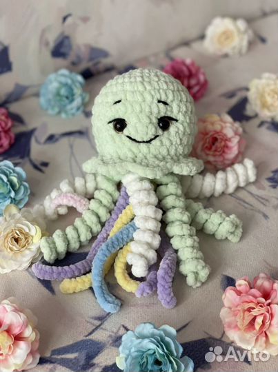 Медуза Тактильная вязаная для малышей
