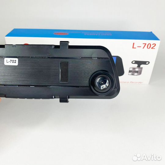 Видеорегистратор-зеркало