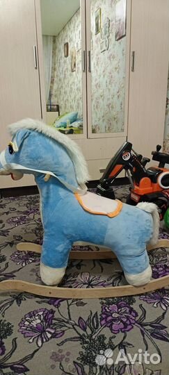 Качалка лошадь