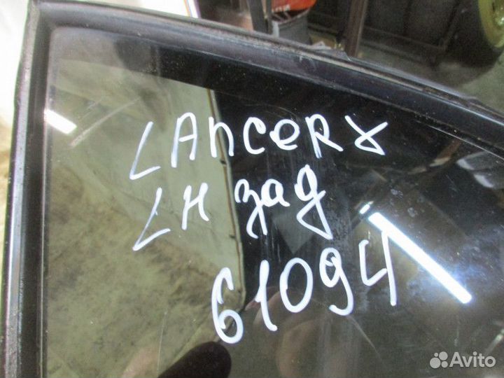 Стекло двери задней левой форточка Mitsubishi Lanc