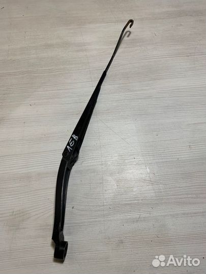 Поводок стеклоочистителя левый Chevrolet Epica