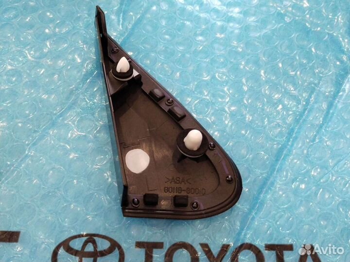 Накладка зеркала левая Land cruiser 200 08-11