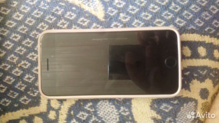 Телефон iPhone