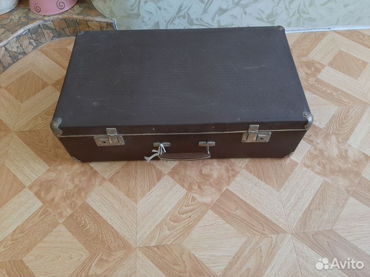 Чемоданы времен СССР