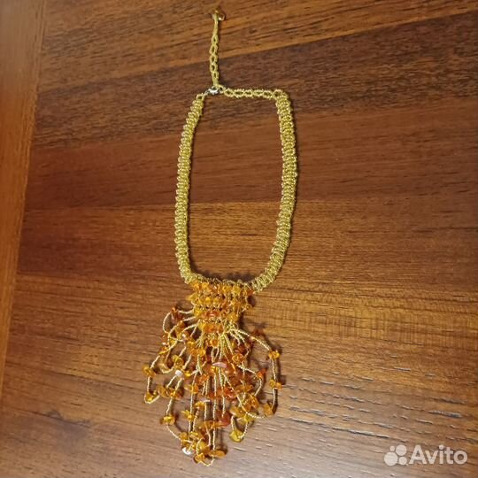 Колье-галстук из натурального янтаря ручная работа