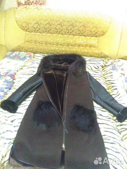 Дубленка женская с капюшоном 50- 52р