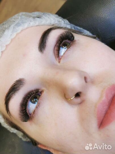 Наращивание ресниц