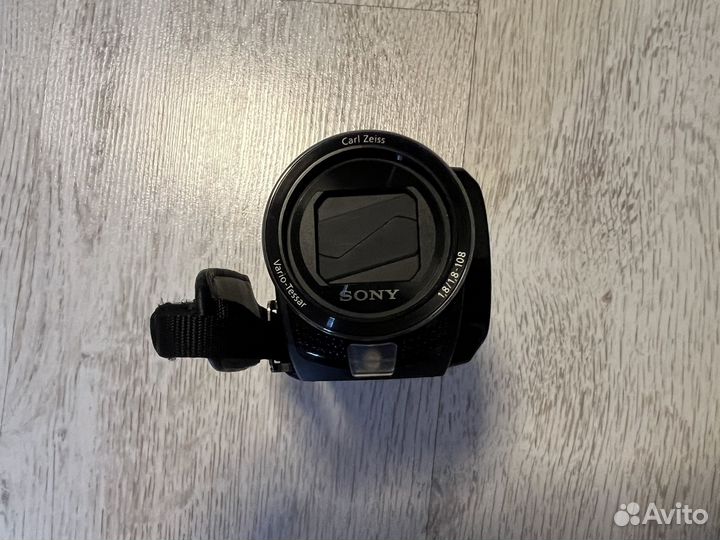Цифровая видеокамера sony handycam