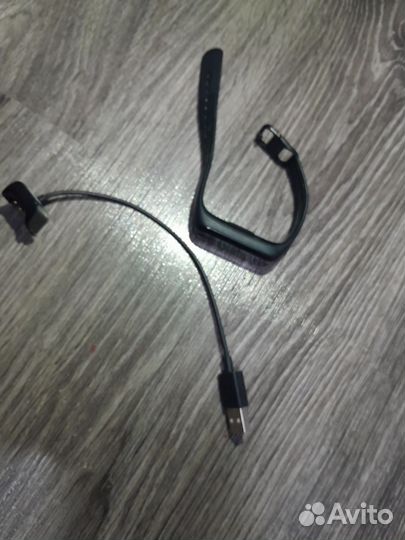 Фитнес браслет samsung