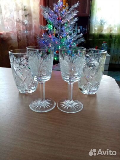 Хрустальные рюмки и фужеры по 2 шт