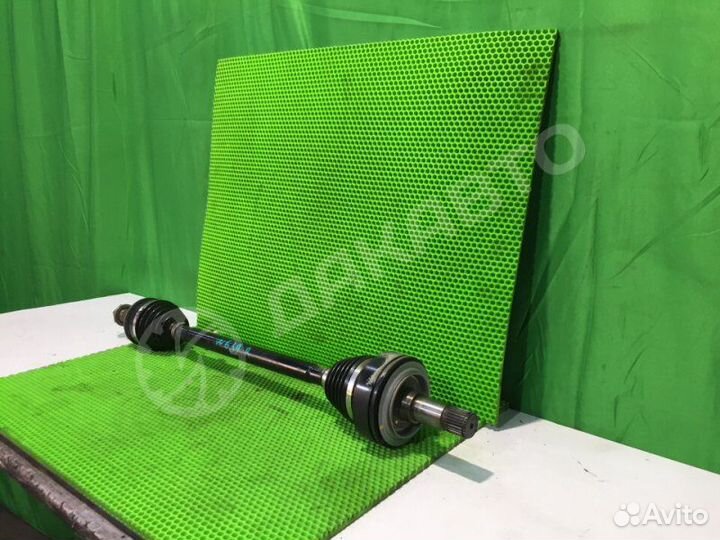 Привод задний левый Mercedes-Benz V W639