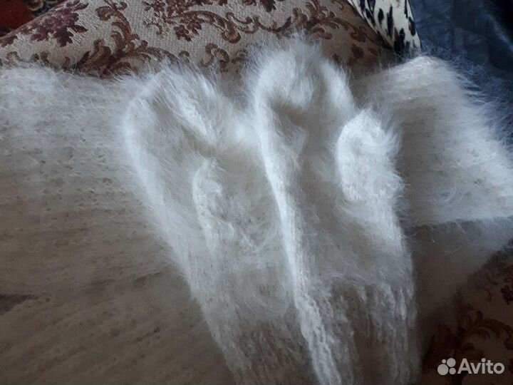 Варежки, носки и шарфик пуховые